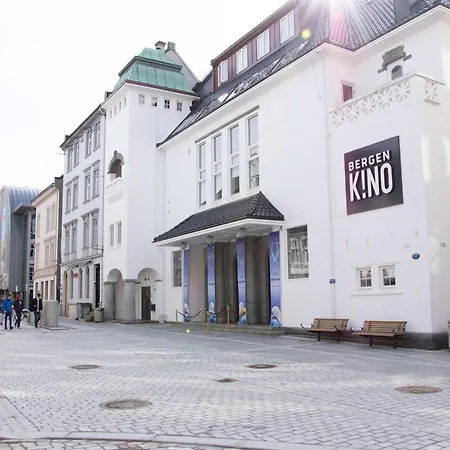 Dinbnb Style - 200m To Torgalmenningen شقة برغن