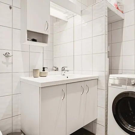 Διαμέρισμα Dinbnb Style - 200m To Torgalmenningen *
